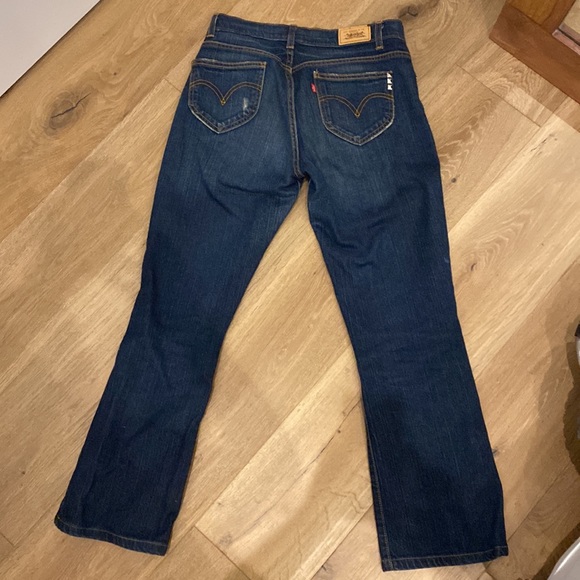 Levis mid-rise dark wash jeans - Picture 4 of 5